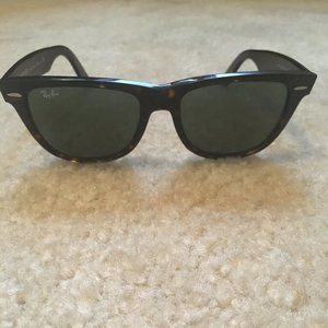 Ray Ban Wayfarer Sunglasses RB 2140 902 54-18